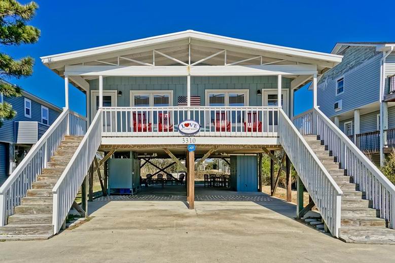 Love At First Sight Beach Rental, Oak Island, NC